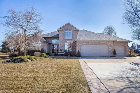 20021 Riverwoods Ct, Macomb, MI 48044 photo 1