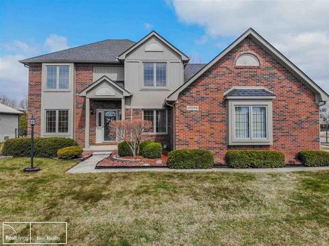 17573 Silver Maple Dr, Macomb, MI 48044 photo 1