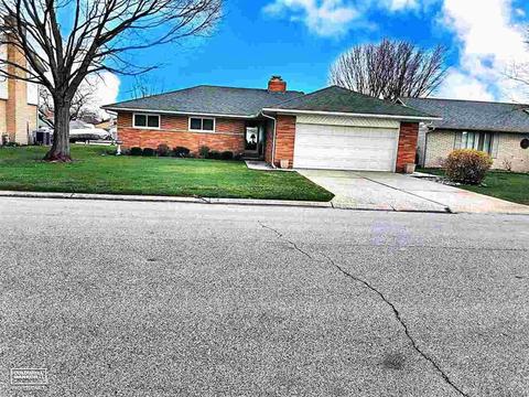 7348 Aqua Isle Dr, Algonac, MI 48001 photo 1