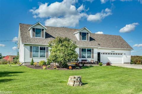 7447 Gibbons, Jeddo, MI 48032 photo 1