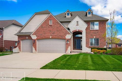 21925 Pinder Ct, Macomb, MI 48044 photo 1