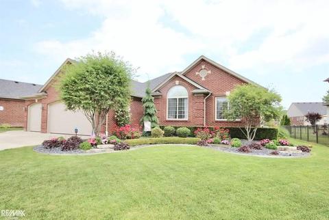 16066 Bishopsgate Dr, Macomb, MI 48044 photo 1
