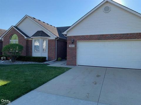 581 E Snowbird Cir, St. Clair, MI 48079 photo 1