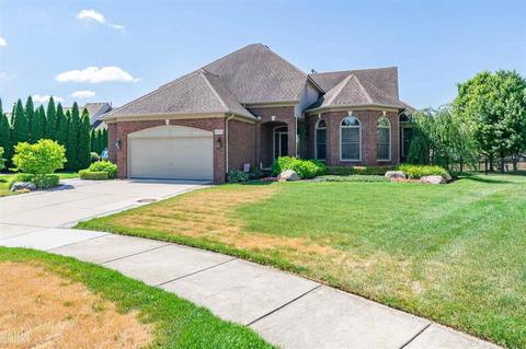 49751 Marble Ct, Macomb, MI 48044 photo 1