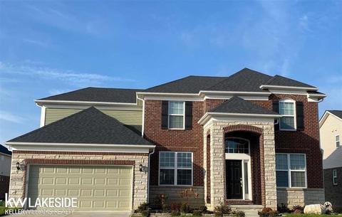 16459 Adelaide Dr, Macomb, MI 48044 photo 1
