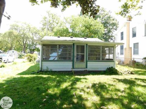 403 Helen, Algonac, MI 48001 photo 1