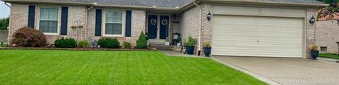 46913 Barbara Dr, Macomb, MI 48044 photo 1