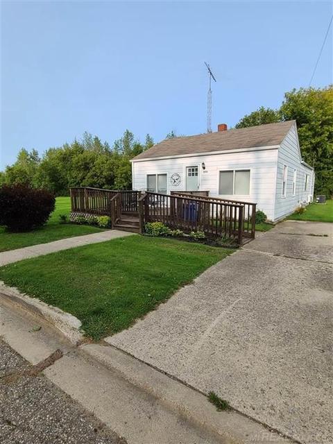 3516 Lucha, Deckerville, MI 48427 photo 1