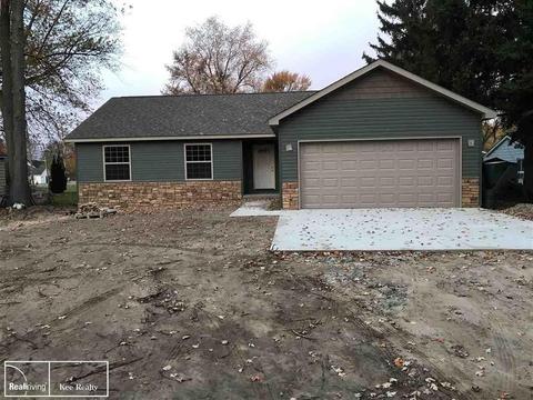 9642 Island Dr, Algonac, MI 48001 photo 1