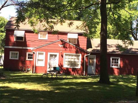 10 Applegate Homes For Sale Applegate Mi Real Estate Movoto