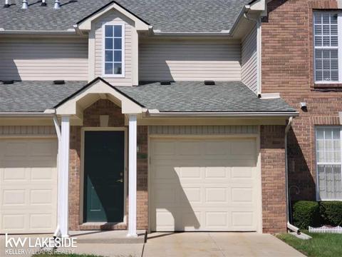 20995 Cooper Dr, Macomb, MI 48044 photo 1