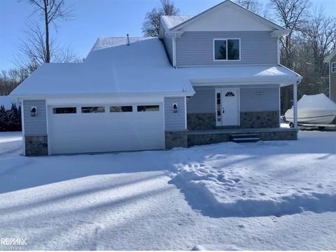 9589 Nook, Algonac, MI 48001 photo 1