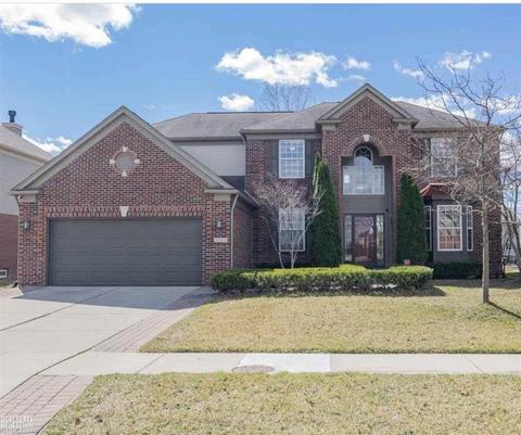 21994 Gailes, Macomb, MI 48044 photo 1