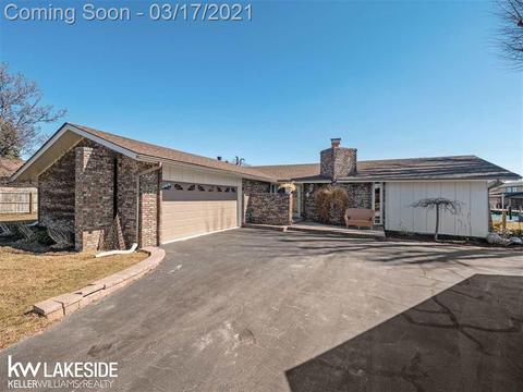 7339 Riverside Dr, Clay, MI 48001 photo 1