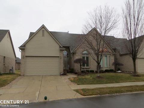 45465 Delmar Dr, Macomb, MI 48044 photo 1