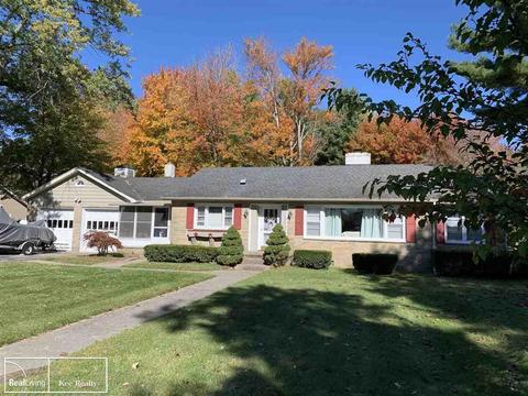 3220 Pointe Tremble Rd, Algonac, MI 48001 photo 1