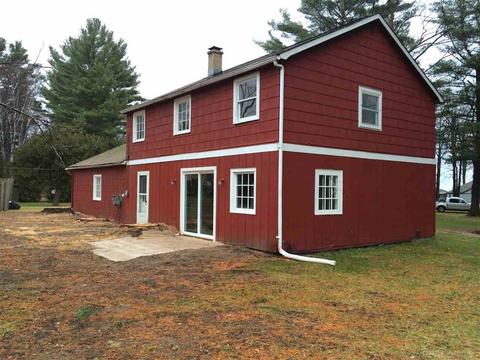 2531 S Lakeshore Rd, Applegate, MI 48401 photo 1