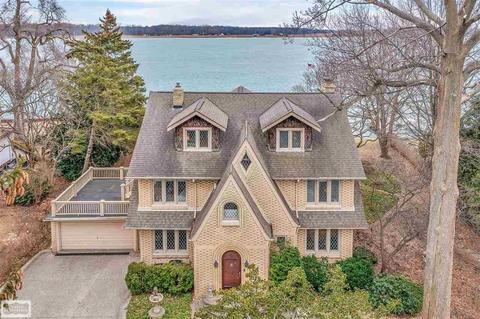 2424 Saint Clair Riv, Algonac, MI 48001 photo 1