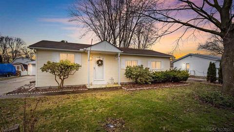 939 Howard, Algonac, MI 48001 photo 1