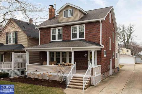 599 Saint Clair, Grosse Pointe, MI 48230 photo 1