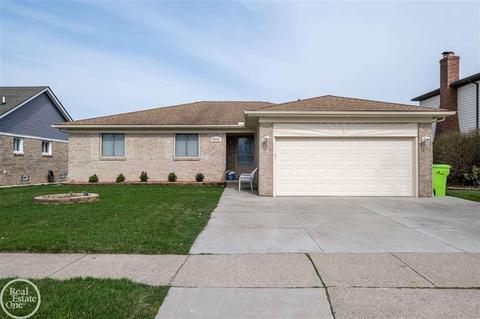 48204 Tilch, Macomb, MI 48044 photo 1