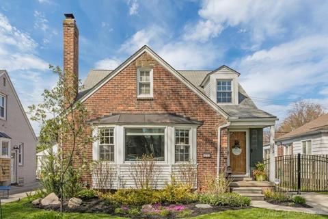 372 Ridgemont, Grosse Pointe Farms, MI 48236 photo 1