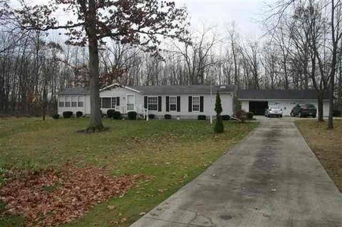 3490 E Lansing Rd, Bancroft, MI 48414 photo 1