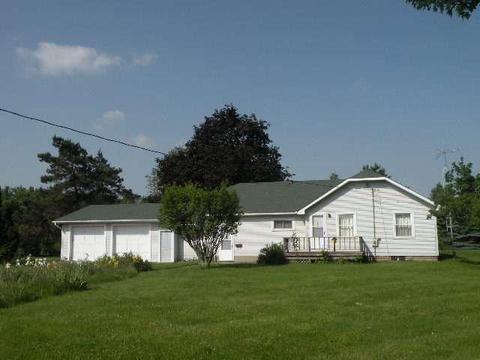 1980 E Lansing, Bancroft, MI 48414 photo 1