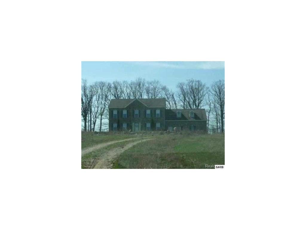 2575 Krouse Rd, Owosso, MI 48867 photo 1