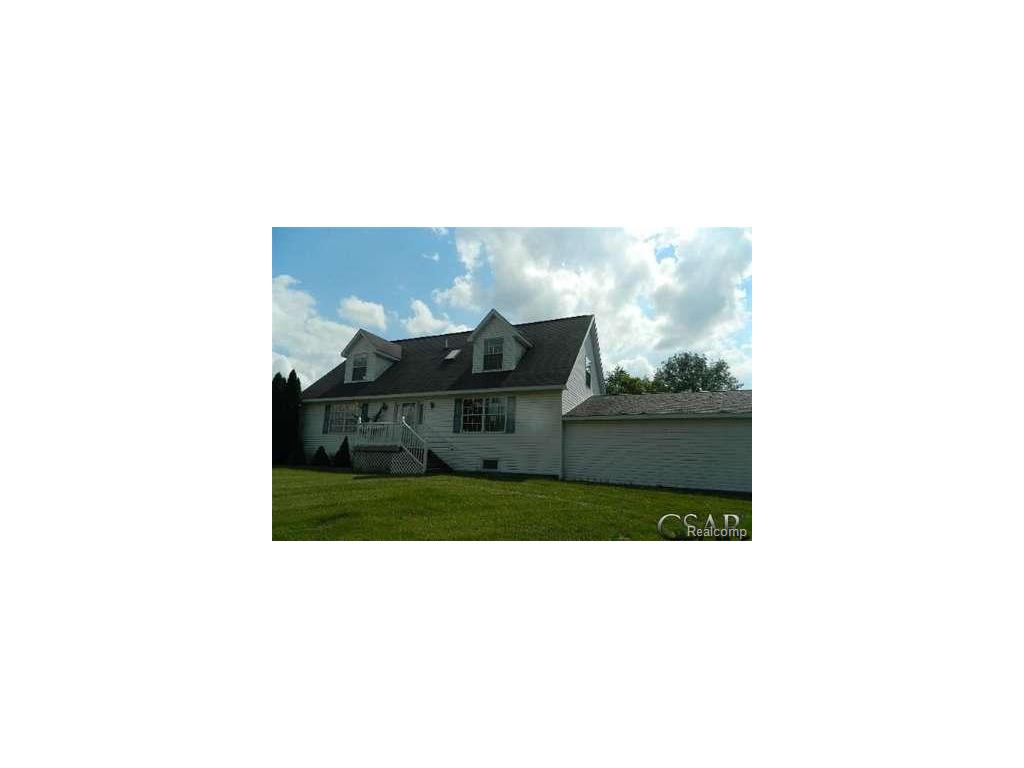 9252 E Cole, Durand, MI 48429 photo 1
