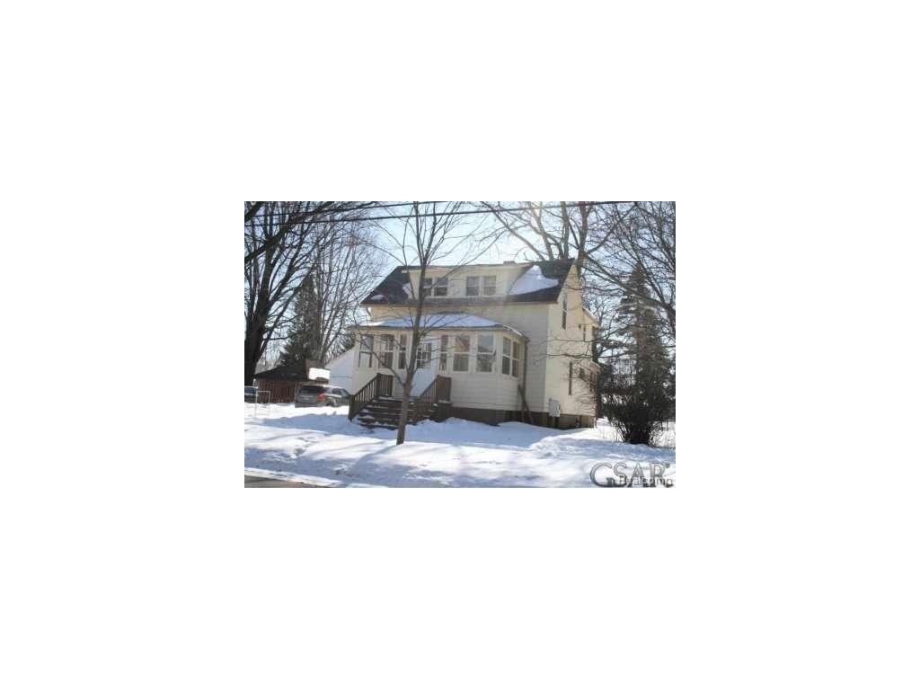 614 E King, Owosso, MI 48867 photo 1