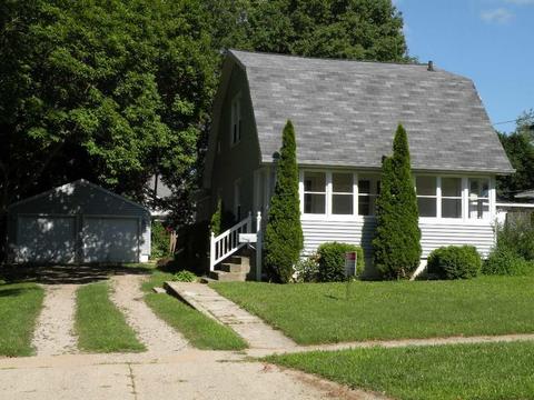 613 Division, Owosso, MI 48867 photo 1