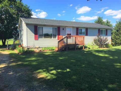 7149 E Cole Rd, Bancroft, MI 48414 photo 1