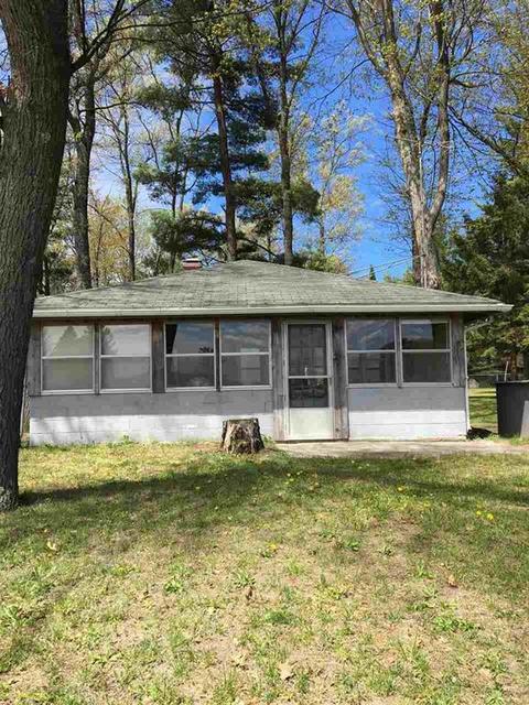 1898 N Pratt Lake Rd, Gladwin, MI 48624 photo 1