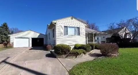 703 Wright Ave, Owosso, MI 48867 photo 1