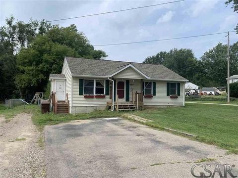 360 S Williams, Perry, MI 48872 photo 1