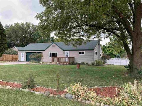 1297 E Henderson, Owosso, MI 48867 photo 1