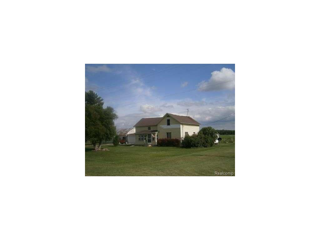 1786 E Laporte, Merrill, MI 48637 photo 1