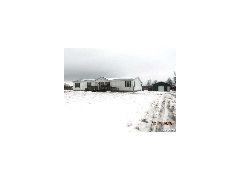 7760 E Deckerville, Deford, MI 48729 photo 1