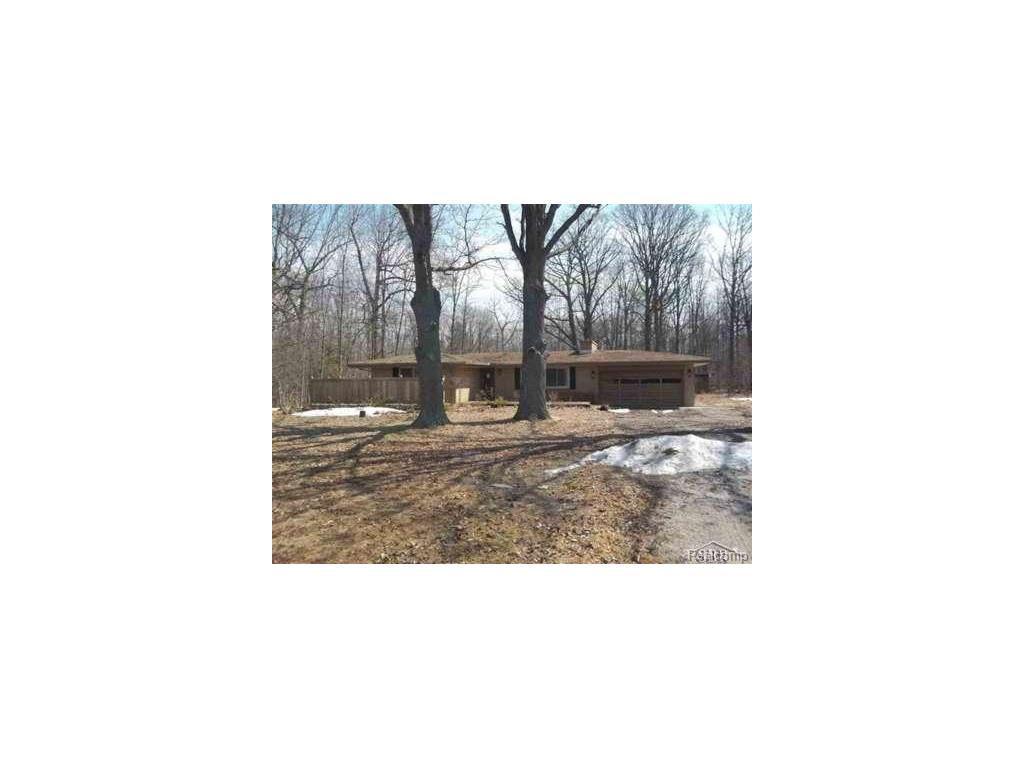 222 E Pine River Rd, Midland, MI 48640 photo 1