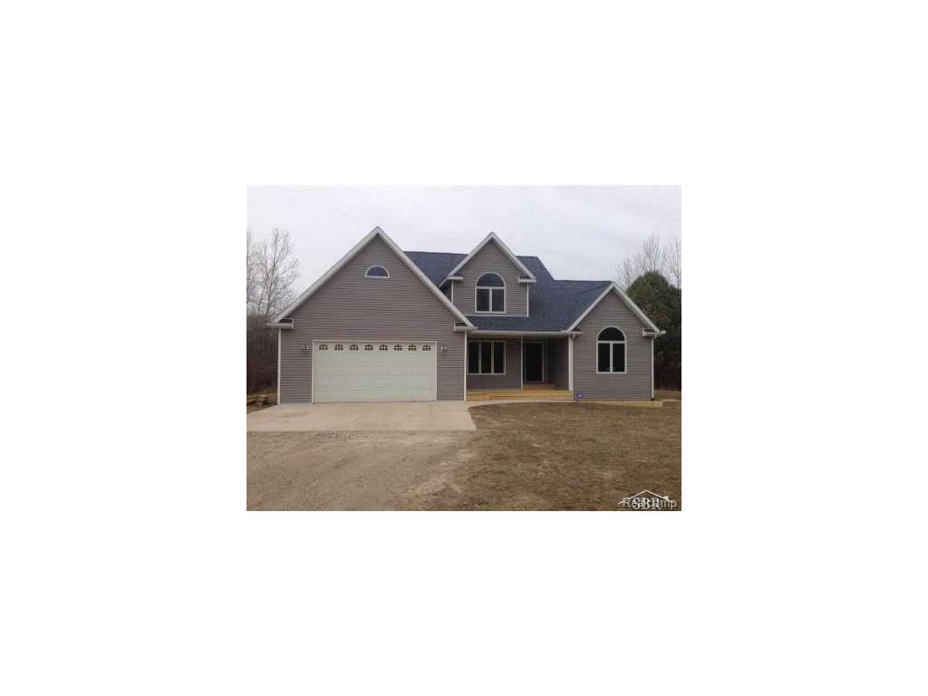 1263 E Curtis, Hope, MI 48628 photo 1