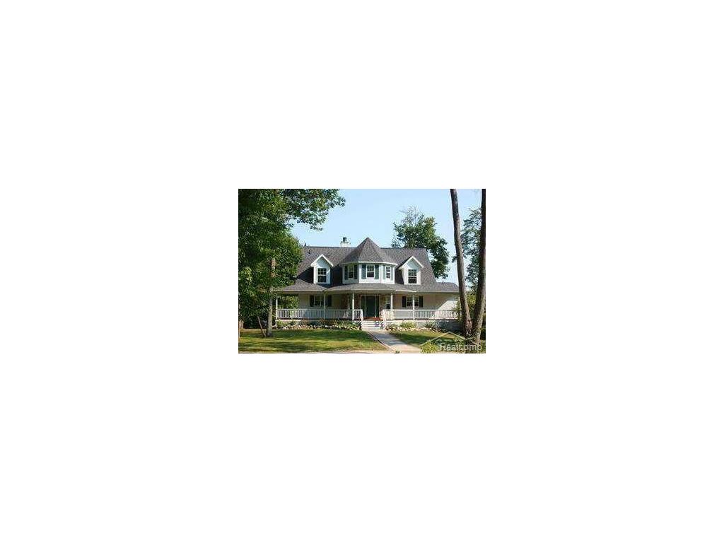3519 E Pointe Dr, Beaverton, MI 48612 photo 1