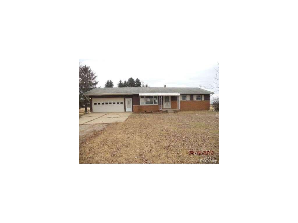 8760 Geeck Rd, Chesaning, MI 48616 photo 1