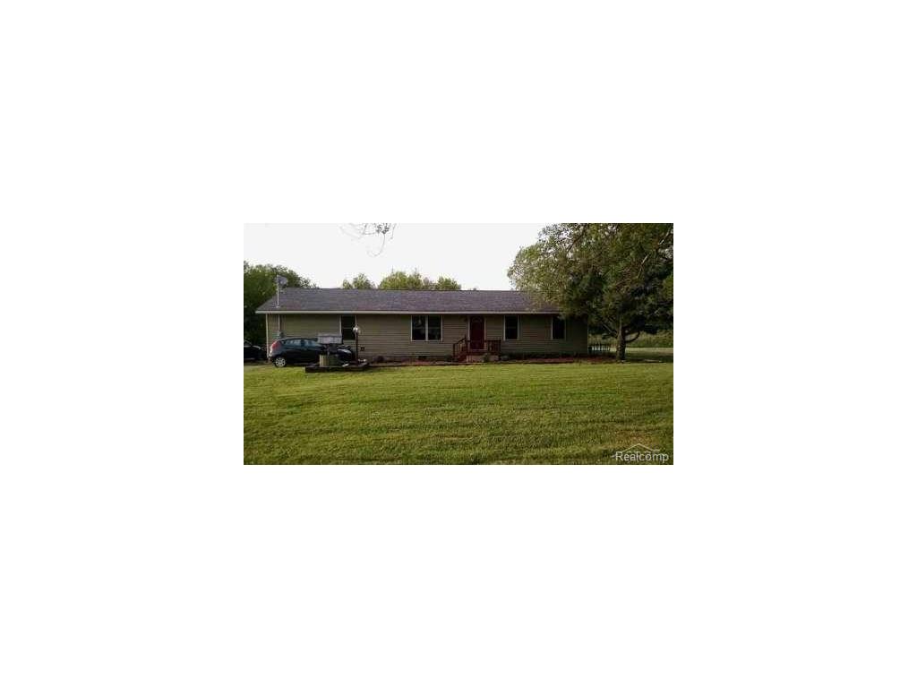 11367 E Rosebush Rd, Coleman, MI 48618 photo 1