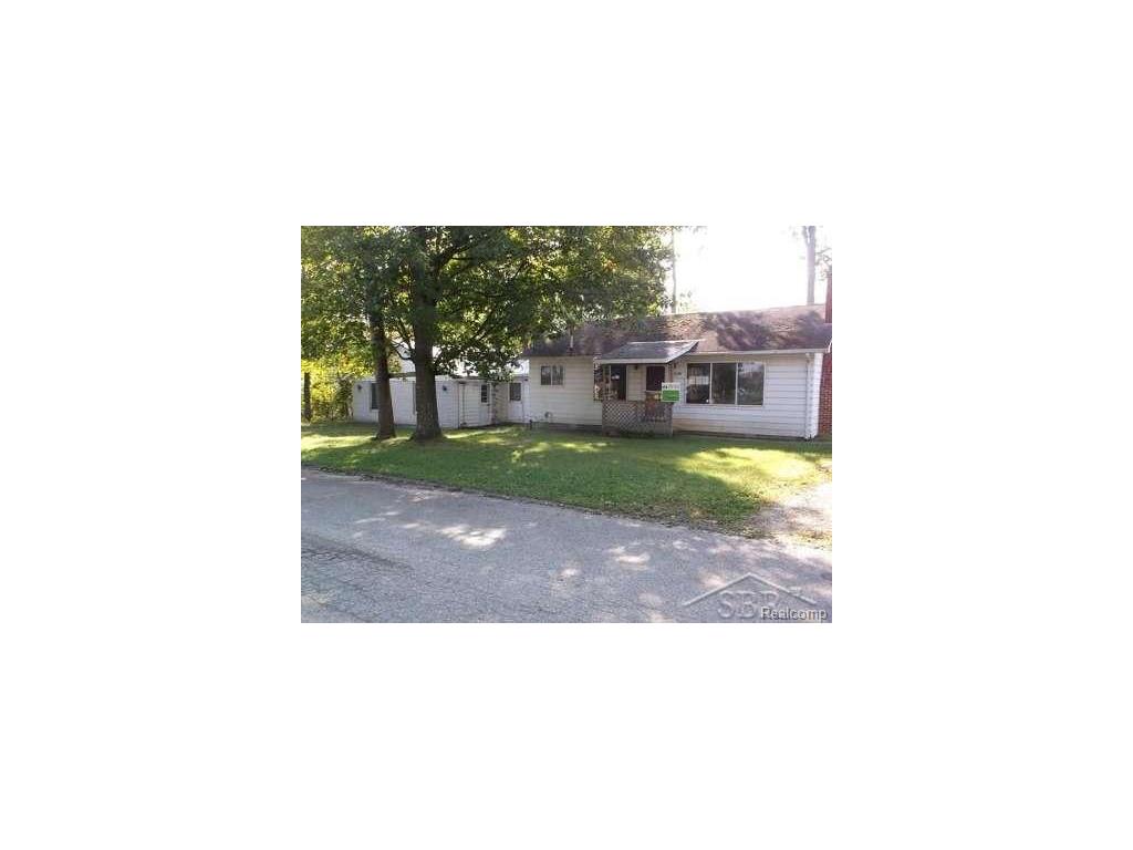 2670 Birch Point Dr, Lupton, MI 48635 photo 1