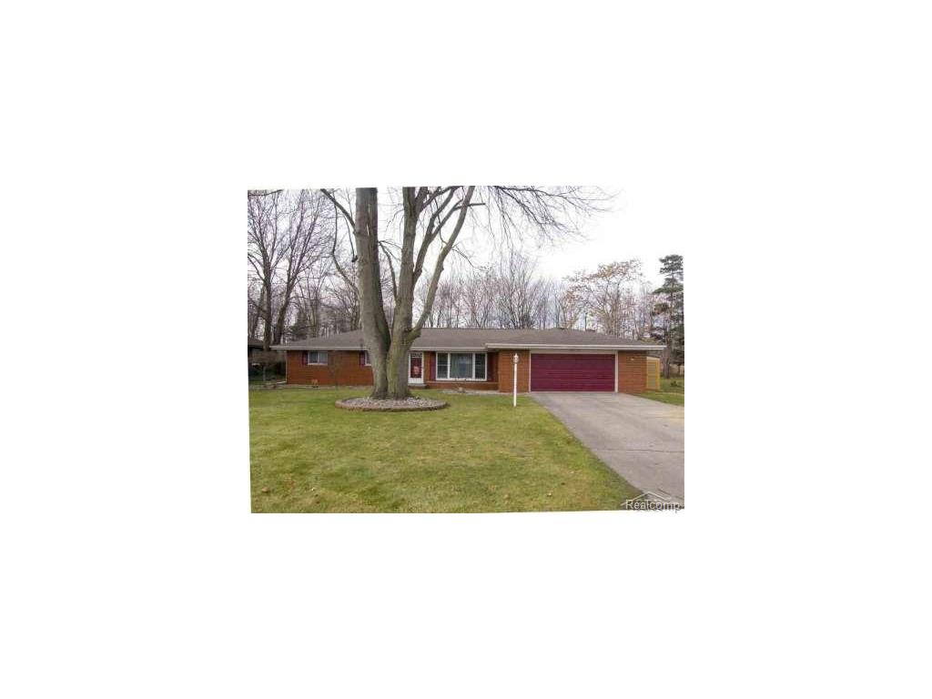 799 N Pine St, Hemlock, MI 48626 photo 1