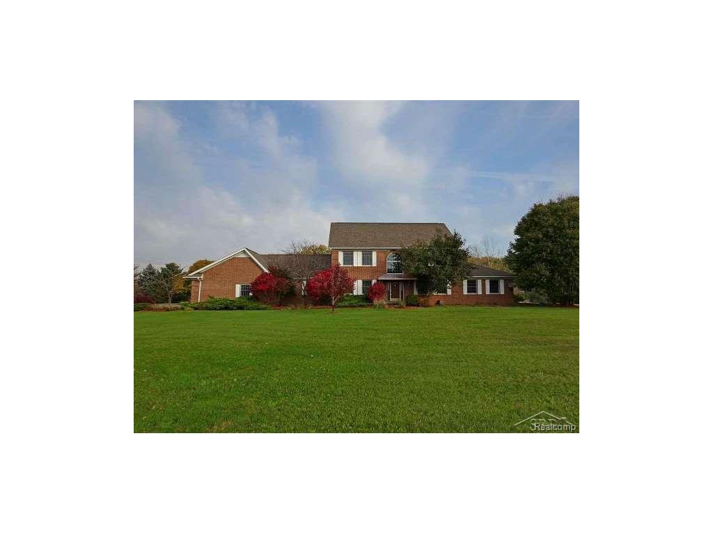 7159 E Curtis, Frankenmuth, MI 48734 photo 1
