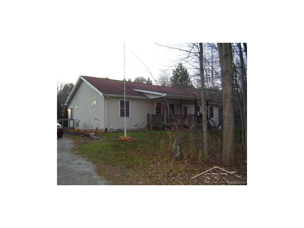 14840 Roe Rd, Hemlock, MI 48626 photo 1