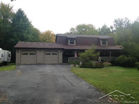 11191 Bell, Burt, MI 48417 photo 1