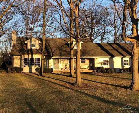 6207 Maple, Frankenmuth, MI 48734 photo 1